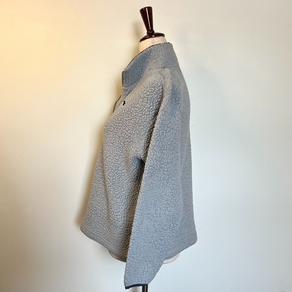 Victoria’s Secret Light Blue Sherpa Quarter-Zip Fleece Size: XS - Picture 2 of 5